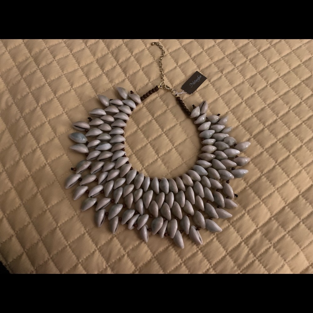 Shell necklace-Natasha-Cowrie-conch natural shells-16” length-STUNNING-Brand New - Picture 3 of 10